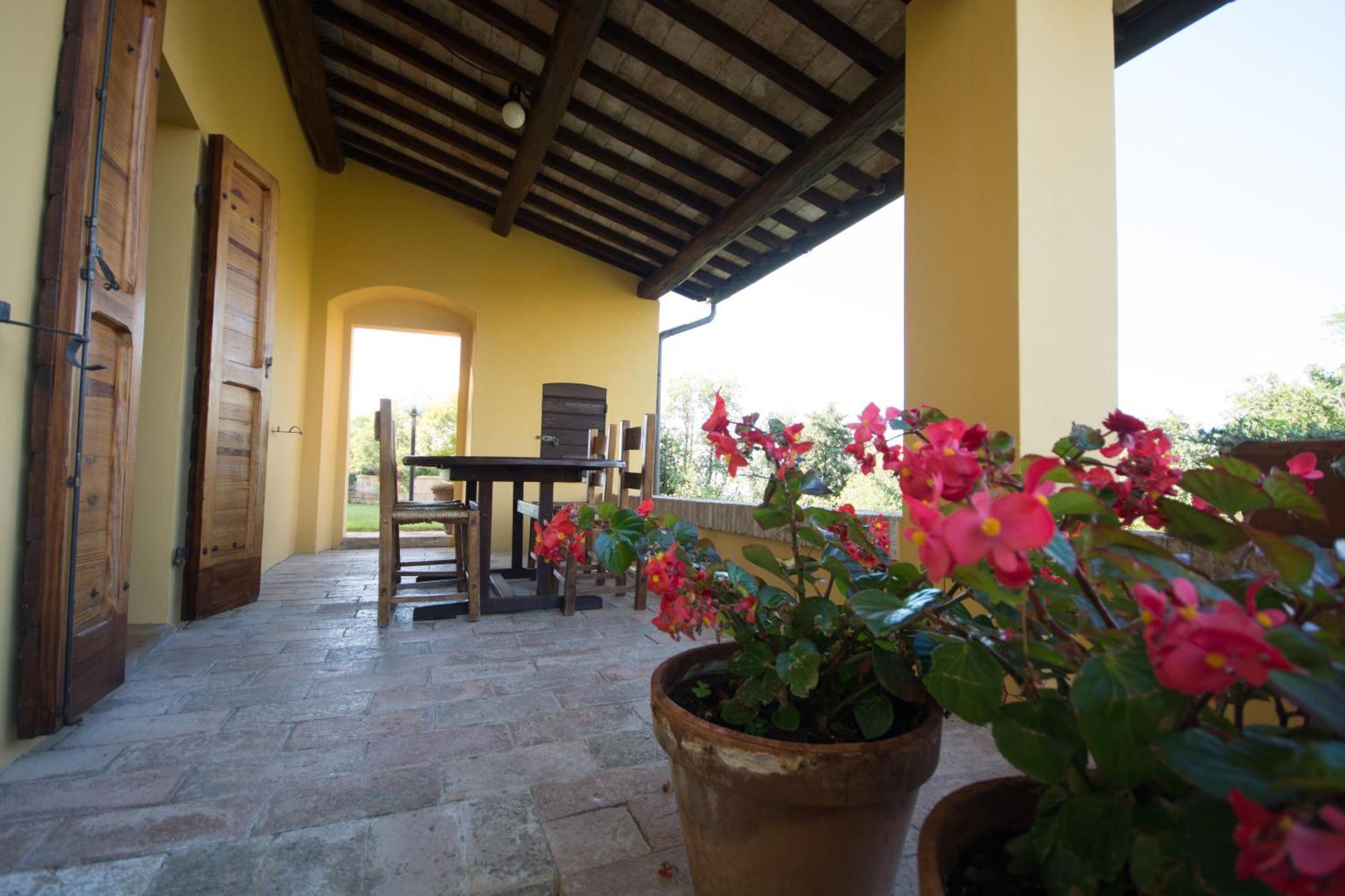 Casa Dei Lecci Apartment Foligno Exterior photo